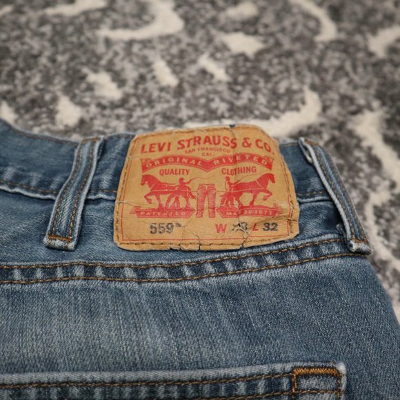 Levi Strauss& Co. 559 Jeans - Picture 3 of 9